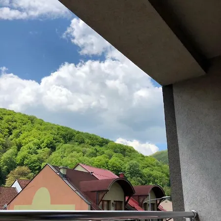 Jovanovic Apartment *